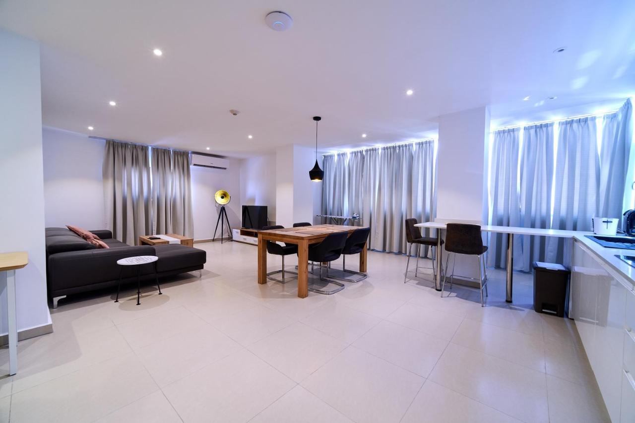 Suncity Hotel Apartment 아크라 외부 사진